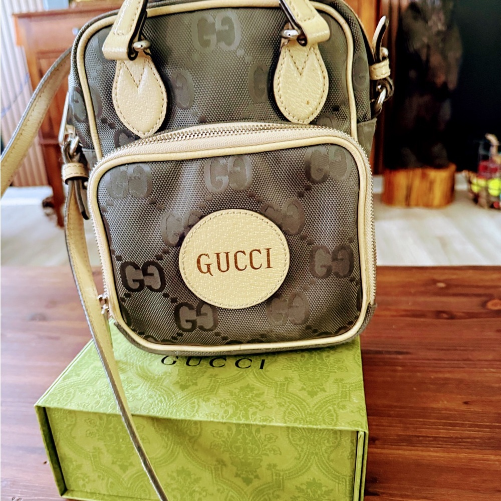 Gucci Beige and Gray Off the Grid crossbody - Picture 13 of 16